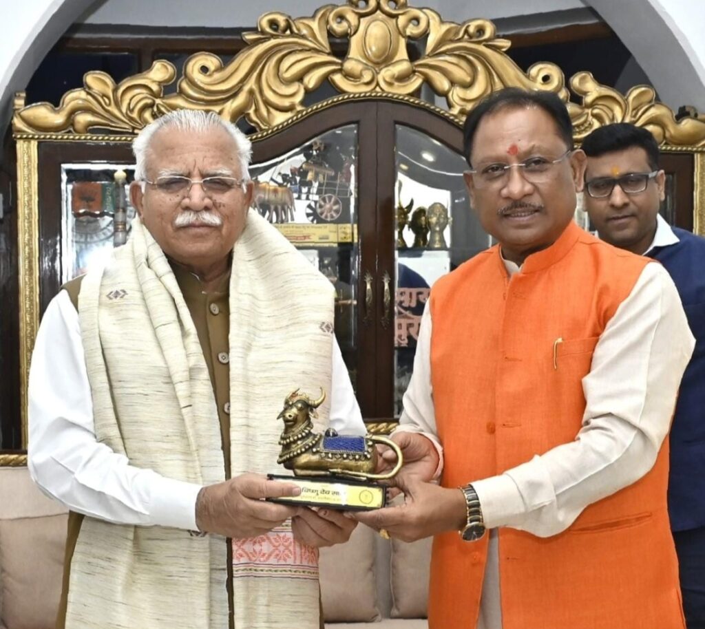 मुख्यमंत्री विष्णु देव साय से केन्द्रीय आवास और शहरी विकास मंत्री मनोहर लाल खट्टर ने सौजन्य मुलाकात की .. Kshiti Technologies मुख्यमंत्री विष्णु देव साय से केन्द्रीय आवास और शहरी विकास मंत्री मनोहर लाल खट्टर ने सौजन्य मुलाकात की .. Kshiti Technologies