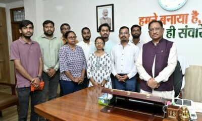 मुख्यमंत्री विष्णु देव साय से सौजन्य मुलाकात के बाद बीएड प्रशिक्षित बर्खास्त सहायक शिक्षकों ने आंदोलन समाप्ति की घोषणा की .. Kshiti Technologies