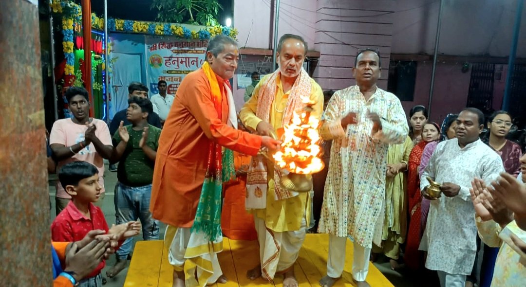 तेज आंधी तूफान और बारिश भी कुछ देर थमा 102 महाआरती के लिये .. Kshiti Technologies तेज आंधी तूफान और बारिश भी कुछ देर थमा 102 महाआरती के लिये .. Kshiti Technologies