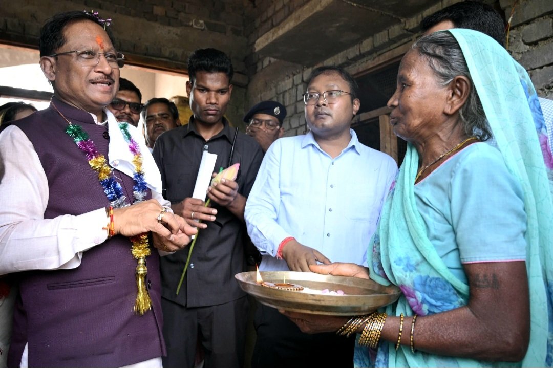 मुख्यमंत्री साय ने सक्ती जिले में योजनाओं के क्रियान्वयन की जमीनी हकीकत की जानकारी ली .. Kshiti Technologies मुख्यमंत्री साय ने सक्ती जिले में योजनाओं के क्रियान्वयन की जमीनी हकीकत की जानकारी ली .. Kshiti Technologies