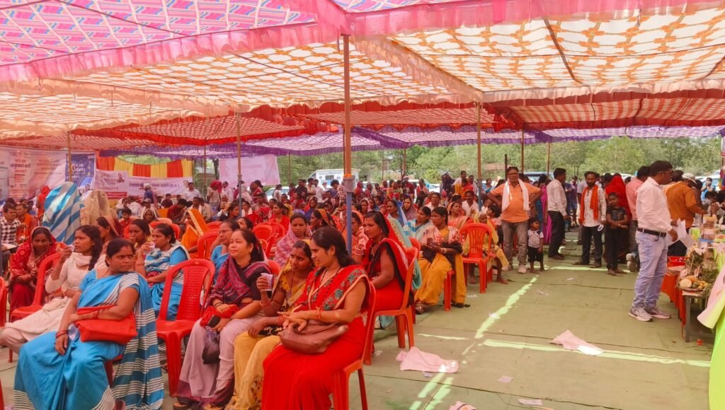 सुशासन तिहार - 2025 सक्ती जिले के टुण्ड्री में सुशासन तिहार समाधान शिविर का किया गया आयोजन .. Kshiti Technologies सुशासन तिहार - 2025 सक्ती जिले के टुण्ड्री में सुशासन तिहार समाधान शिविर का किया गया आयोजन .. Kshiti Technologies