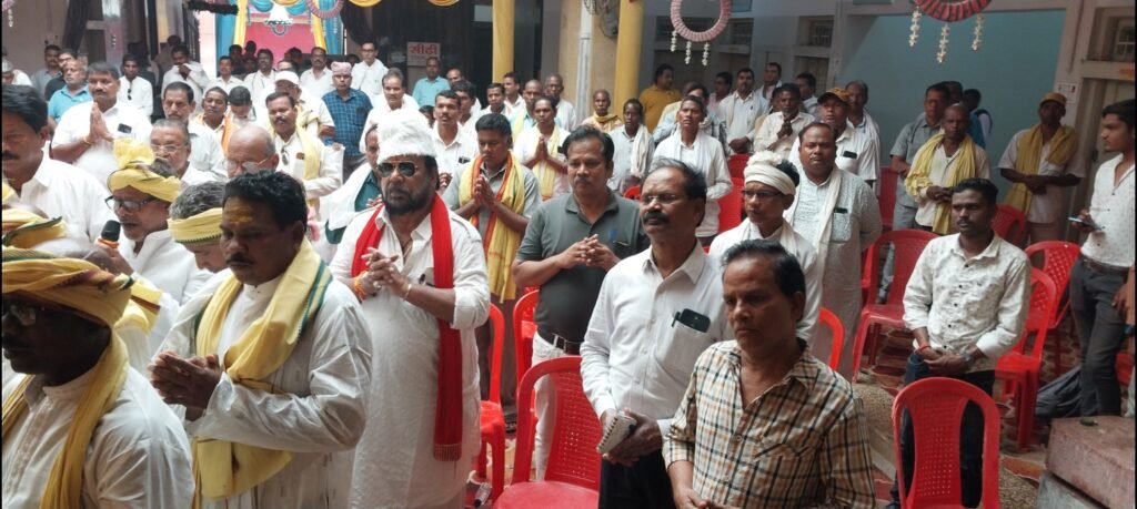 पूर्व कैबिनेट मंत्री राजा सुरेन्द्र बहादुर सिंह को श्रद्धांजलि, सक्ती के हटरी धर्मशाला में हुआ तेरहवीं सभा का आयोजन .. Kshiti Technologies पूर्व कैबिनेट मंत्री राजा सुरेन्द्र बहादुर सिंह को श्रद्धांजलि, सक्ती के हटरी धर्मशाला में हुआ तेरहवीं सभा का आयोजन .. Kshiti Technologies