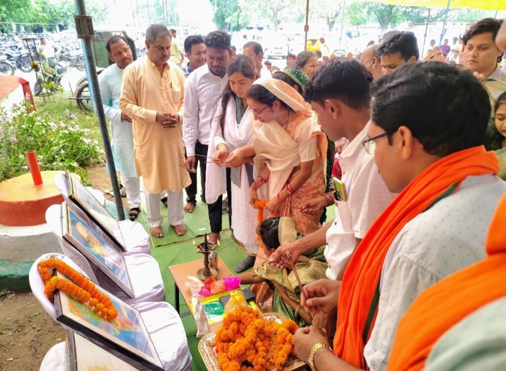 सुशासन तिहार के तहत सक्ती के ग्राम सकरेली बा और हसौद में समाधान शिविर संपन्न .. Kshiti Technologies सुशासन तिहार के तहत सक्ती के ग्राम सकरेली बा और हसौद में समाधान शिविर संपन्न .. Kshiti Technologies