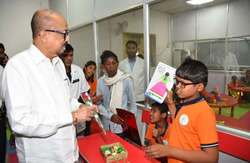 राज्यपाल रमेन डेका ने तीन गांव गोद लिए .. Kshiti Technologies राज्यपाल रमेन डेका ने तीन गांव गोद लिए .. Kshiti Technologies