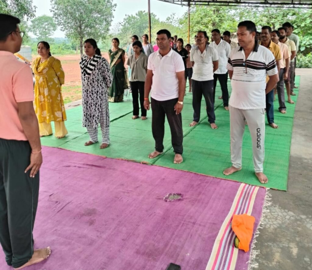 अंतर्राष्ट्रीय योग दिवस पर ग्राम उल्दा और तिऊर में हुआ योगाभ्यास .. Kshiti Technologies अंतर्राष्ट्रीय योग दिवस पर ग्राम उल्दा और तिऊर में हुआ योगाभ्यास .. Kshiti Technologies