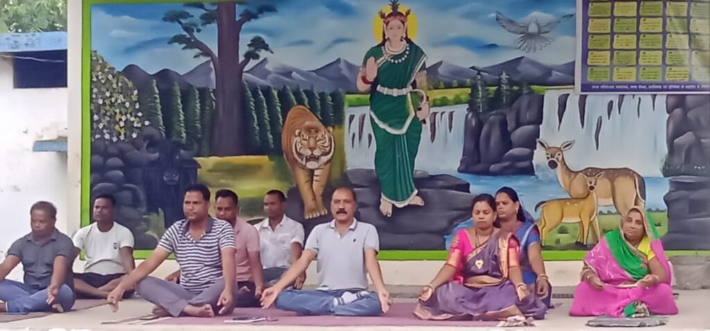 शासकीय पूर्व माध्यमिक विद्यालय केरीबंधा में हर्षोल्लास से मनाया गया अंतर्राष्ट्रीय योग दिवस .. Kshiti Technologies शासकीय पूर्व माध्यमिक विद्यालय केरीबंधा में हर्षोल्लास से मनाया गया अंतर्राष्ट्रीय योग दिवस .. Kshiti Technologies