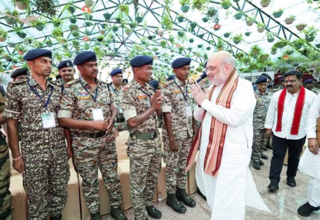 केंद्रीय गृह एवं सहकारिता मंत्री अमित शाह ने आज छत्तीसगढ़ के नवा रायपुर में सुरक्षा बलों के जवानों के साथ संवाद किया .. Kshiti Technologies केंद्रीय गृह एवं सहकारिता मंत्री अमित शाह ने आज छत्तीसगढ़ के नवा रायपुर में सुरक्षा बलों के जवानों के साथ संवाद किया .. Kshiti Technologies