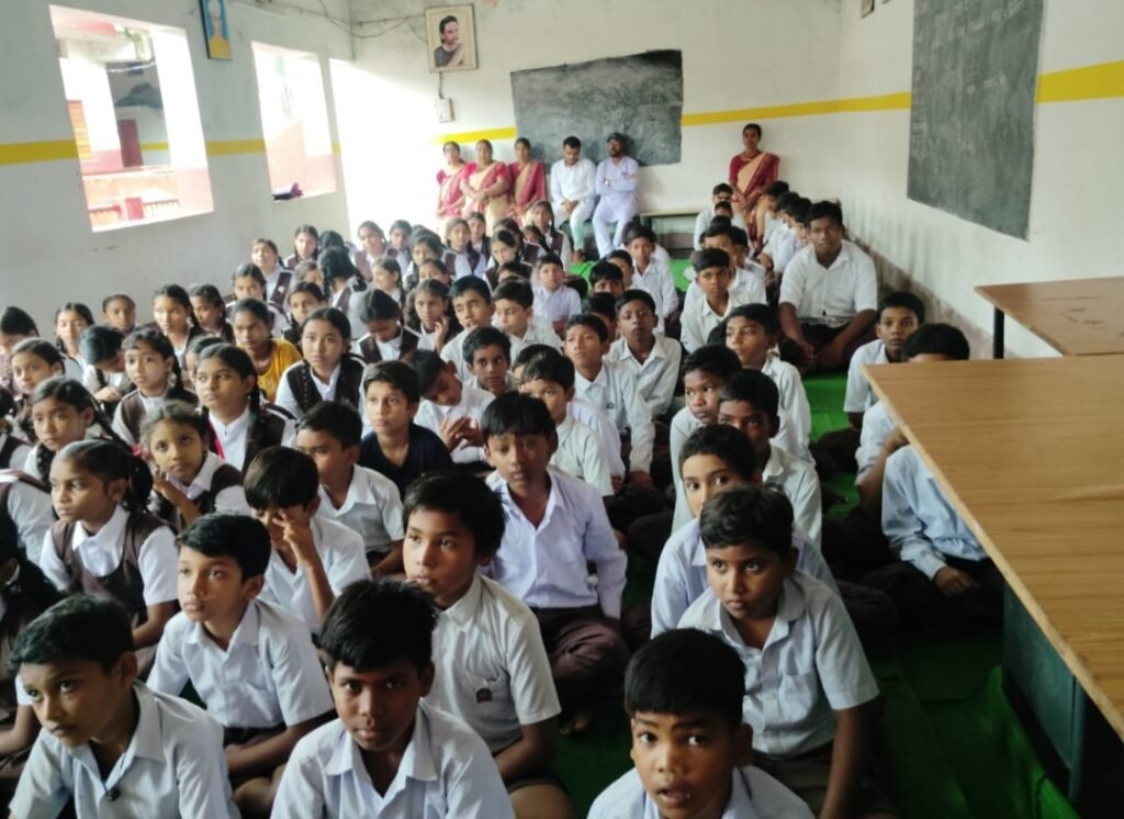 सरस्वती शिशु मंदिर उच्चतर माध्यमिक विद्यालय पाली में गुरु पूर्णिमा उत्सव हर्षोल्लास से मनाया गया .. Kshiti Technologies सरस्वती शिशु मंदिर उच्चतर माध्यमिक विद्यालय पाली में गुरु पूर्णिमा उत्सव हर्षोल्लास से मनाया गया .. Kshiti Technologies