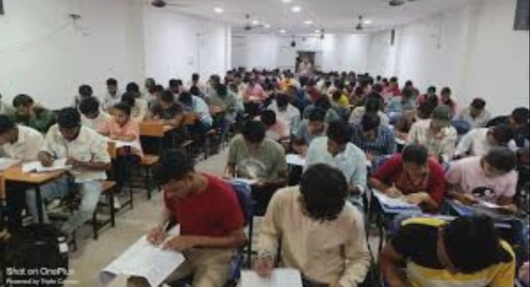 आबकारी आरक्षक भर्ती परीक्षा 27 जुलाई को, परीक्षार्थियों के लिए निर्देश जारी .. Kshiti Technologies आबकारी आरक्षक भर्ती परीक्षा 27 जुलाई को, परीक्षार्थियों के लिए निर्देश जारी .. Kshiti Technologies