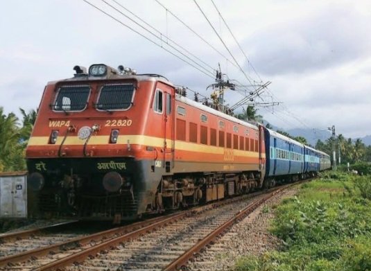 यात्रियों को मिली नई ट्रेन सुविधा: रेल मंत्री ने मुख्यमंत्री को पत्र लिखकर दी जानकारी .. Kshiti Technologies यात्रियों को मिली नई ट्रेन सुविधा: रेल मंत्री ने मुख्यमंत्री को पत्र लिखकर दी जानकारी .. Kshiti Technologies