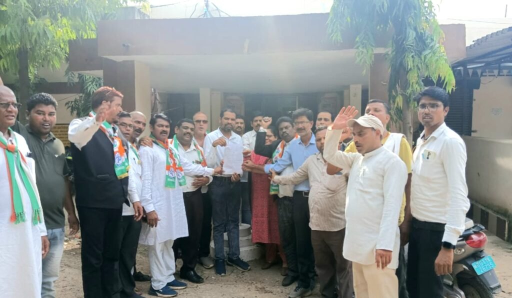 भाजपा 'बिजली हाफ' योजना बंद कर गरीबों पर कर रही अत्याचार: कांग्रेस .. Kshiti Technologies भाजपा 'बिजली हाफ' योजना बंद कर गरीबों पर कर रही अत्याचार: कांग्रेस .. Kshiti Technologies