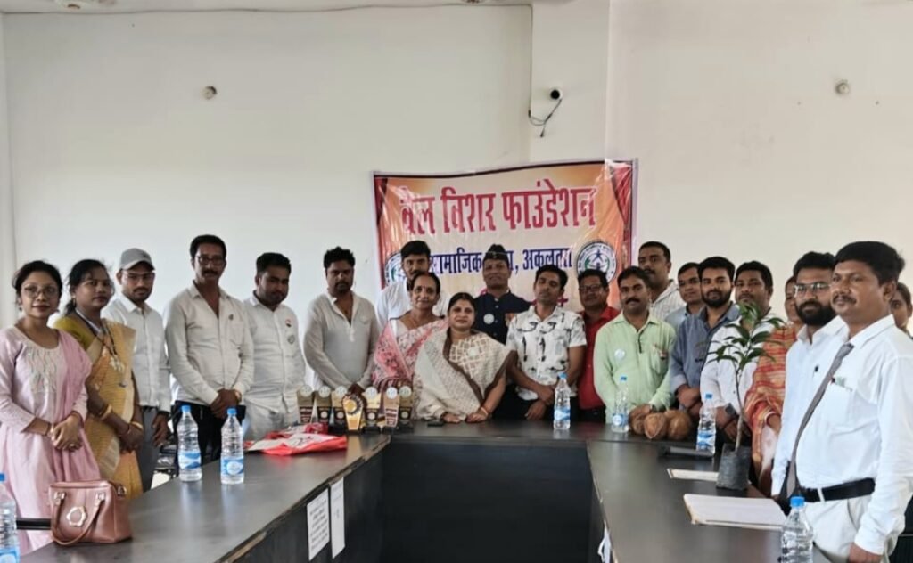 "एक राखी वीर जवानों के नाम" कार्यक्रम में विजयी बच्चों का हुआ सम्मान .. Kshiti Technologies "एक राखी वीर जवानों के नाम" कार्यक्रम में विजयी बच्चों का हुआ सम्मान .. Kshiti Technologies