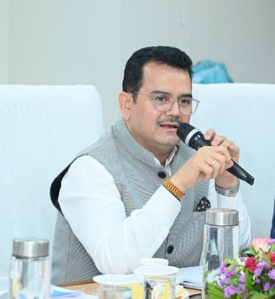 सतर्कता की शुरुआत स्वयं से होती है – पी. दयानन्द .. Kshiti Technologies