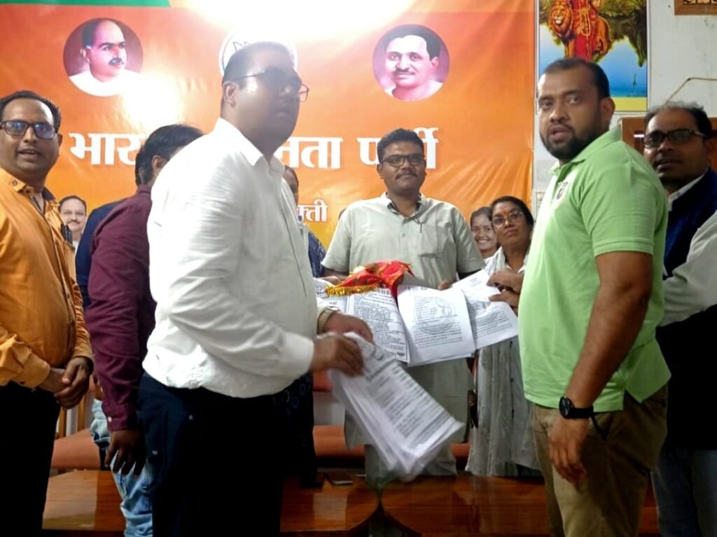 एनएचएम कर्मचारियों की हड़ताल तीसरे दिन भी जारी .. Kshiti Technologies