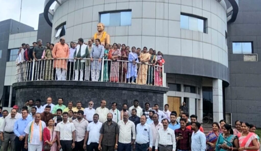 कोरबा मे पूर्व प्रधानमंत्री स्व. राजीव गांधी की 81वीं जयंती पर सद्भावना दिवस का आयोजन .. Kshiti Technologies