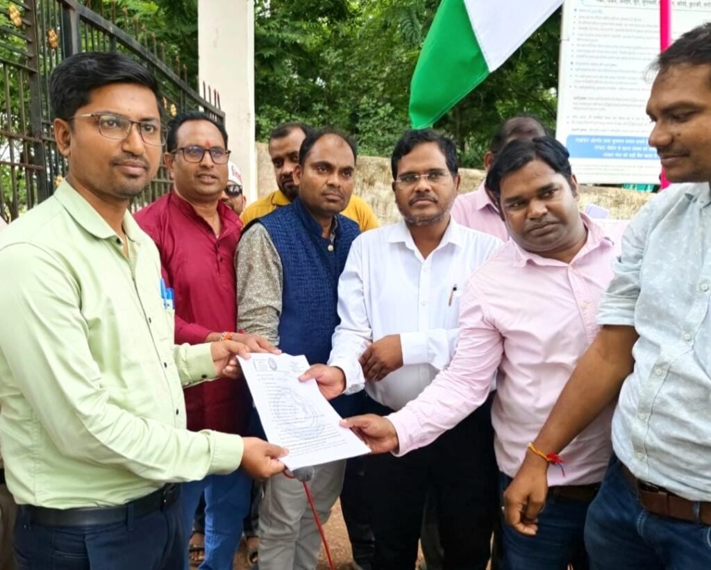 एनएचएम कर्मचारियों की हड़ताल चौथे दिन भी जारी .. Kshiti Technologies