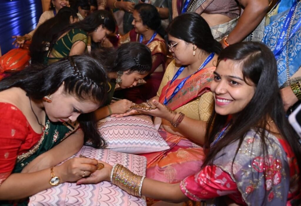 छत्तीसगढ़ रजत महोत्सव: महिला सम्मेलन एवं तीजा-पोरा महोत्सव का भव्य आयोजन .. Kshiti Technologies