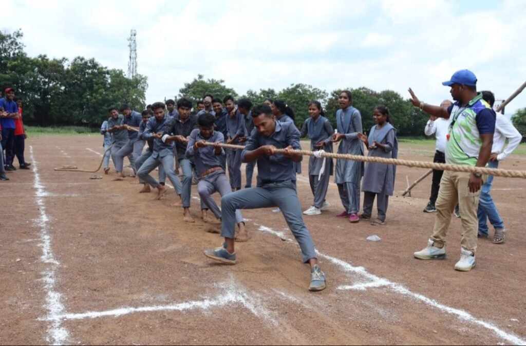 राष्ट्रीय खेल दिवस के अवसर पर नंदेली भाठा मैदान सक्ती में विभिन्न खेल प्रतियोगिताओं का हुआ आयोजन .. Kshiti Technologies