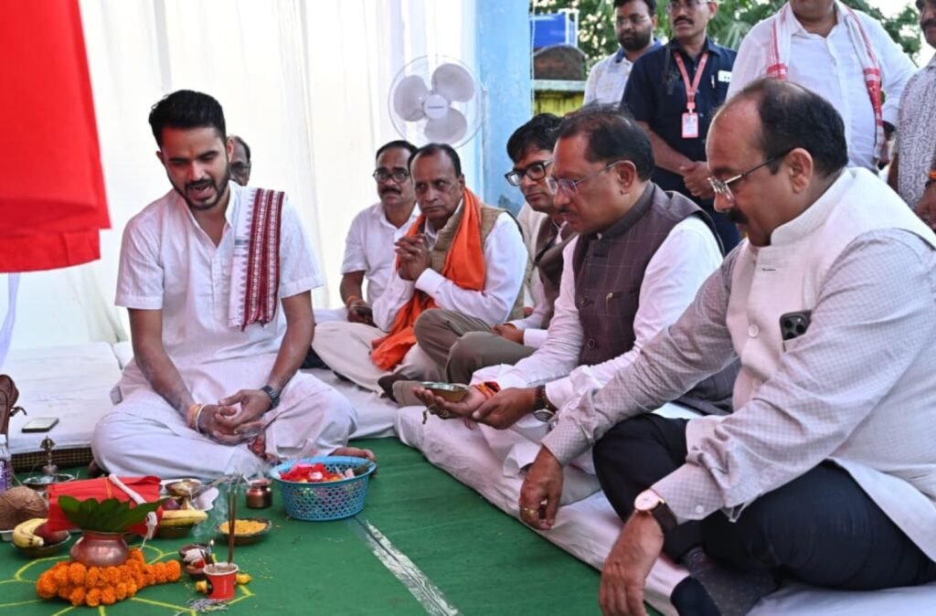 रायगढ़ मेरा परिवार, मैं अपने परिवार से मिलने आया हूँ : मुख्यमंत्री विष्णु देव साय .. Kshiti Technologies