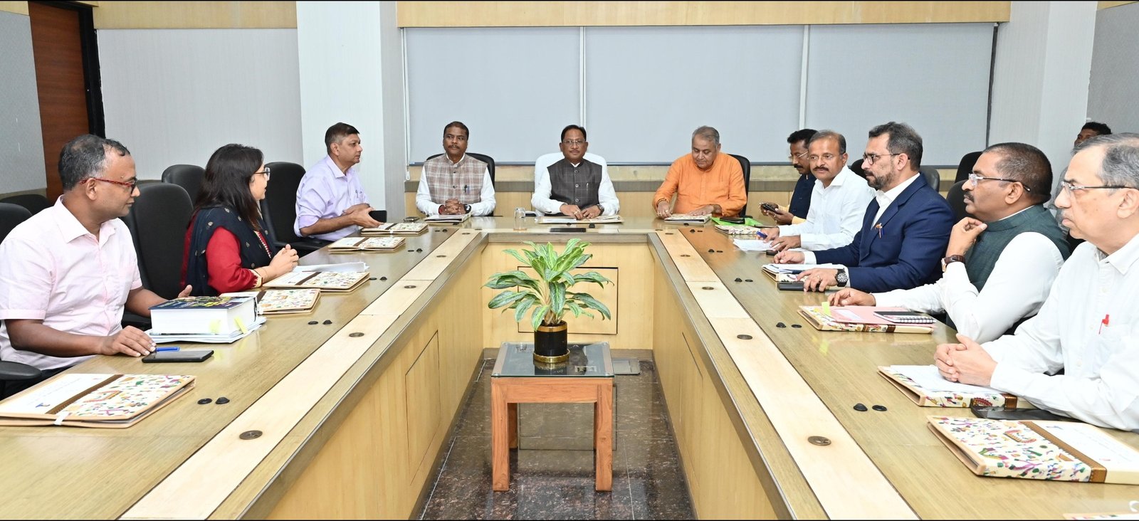 छत्तीसगढ़ में वन्य प्राणियों का संरक्षण और संवर्धन हमारी प्राथमिकता – मुख्यमंत्री विष्णु देव साय .. Kshiti Technologies छत्तीसगढ़ में वन्य प्राणियों का संरक्षण और संवर्धन हमारी प्राथमिकता – मुख्यमंत्री विष्णु देव साय .. Kshiti Technologies