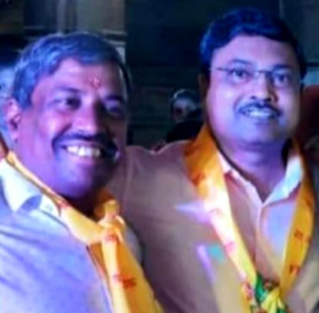 चांपा बरपाली चौक ऐरन गोत्र अग्रवाल परिवार ने दी अग्रसेन जयंती की अग्रिम बधाई एवं शुभकामनाएं .. Kshiti Technologies चांपा बरपाली चौक ऐरन गोत्र अग्रवाल परिवार ने दी अग्रसेन जयंती की अग्रिम बधाई एवं शुभकामनाएं .. Kshiti Technologies