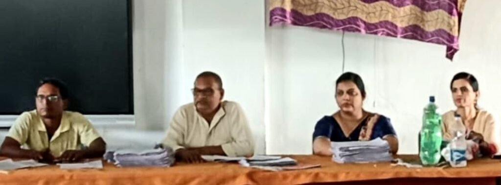 शासकीय उच्चतर माध्यमिक विद्यालय सकरेलीकला में समीक्षा बैठक सम्पन्न .. Kshiti Technologies शासकीय उच्चतर माध्यमिक विद्यालय सकरेलीकला में समीक्षा बैठक सम्पन्न .. Kshiti Technologies