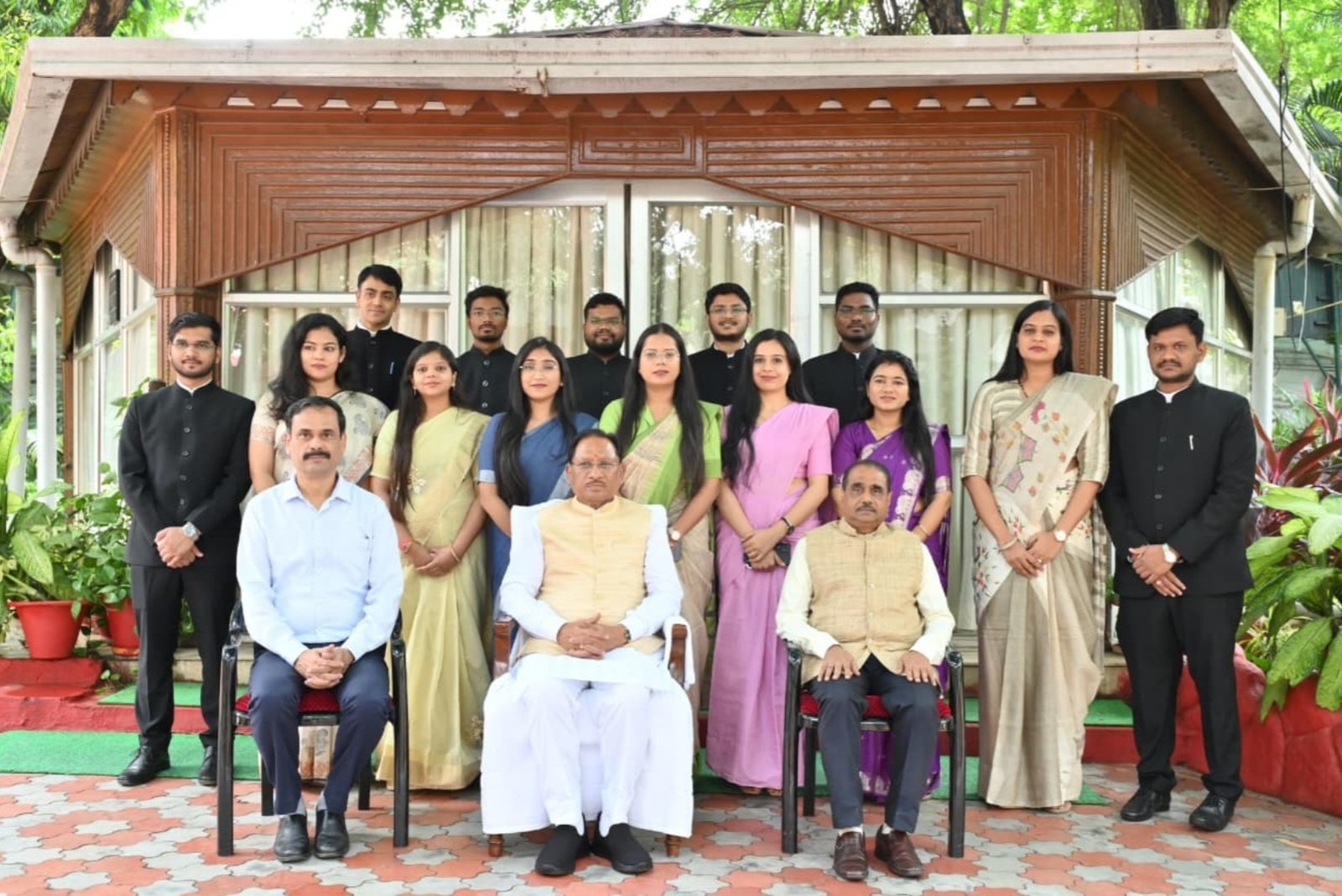 जनता की समस्याओं को हल करने में राज्य प्रशासनिक सेवा के अधिकारियों की है अहम भूमिका – मुख्यमंत्री विष्णुदेव साय .. Kshiti Technologies जनता की समस्याओं को हल करने में राज्य प्रशासनिक सेवा के अधिकारियों की है अहम भूमिका – मुख्यमंत्री विष्णुदेव साय .. Kshiti Technologies