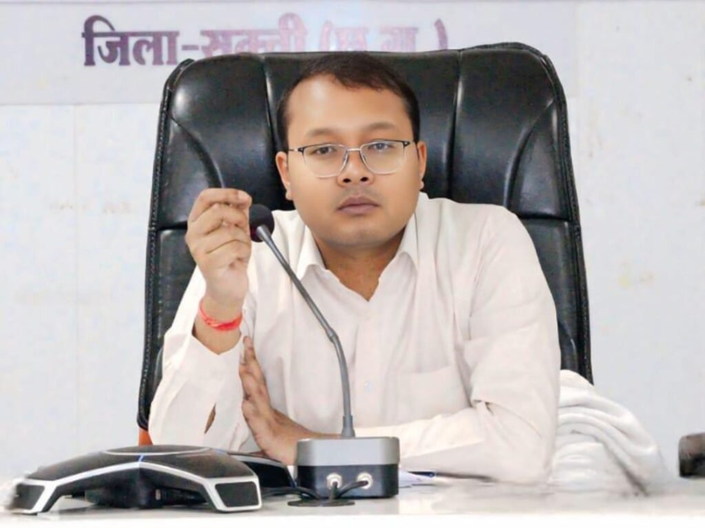 सार्वजनिक वितरण प्रणाली: नवगठित सक्ती जिले में पारदर्शिता और जनसुविधा के क्षेत्र में पीडीएस बना आदर्श मॉडल .. Kshiti Technologies