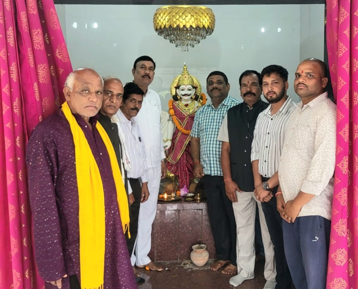 सहस्त्रबाहु जयंती पर कलार समाज ने की पूजा-अर्चना, समाजिक एकता और विकास का लिया संकल्प .. Kshiti Technologies सहस्त्रबाहु जयंती पर कलार समाज ने की पूजा-अर्चना, समाजिक एकता और विकास का लिया संकल्प .. Kshiti Technologies