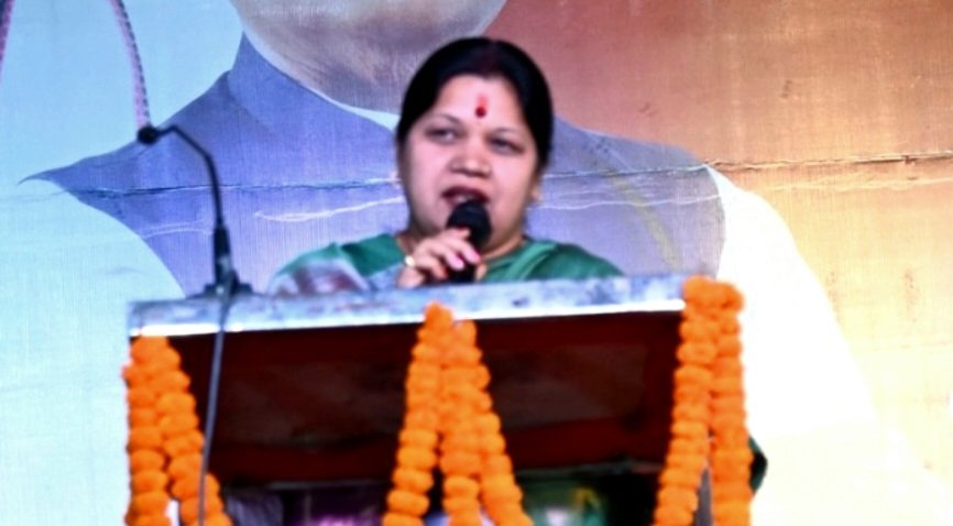 जांजगीर-चांपा में छत्तीसगढ़ राज्योत्सव का भव्य शुभारंभ — सांसद कमलेश जांगड़े ने किया तीन दिवसीय कार्यक्रम का उद्घाटन .. Kshiti Technologies