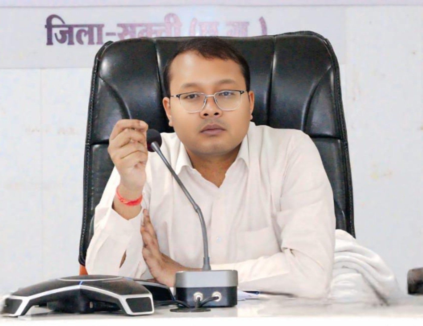 मतदाता सूची के विशेष गहन पुनरीक्षण के तहत 04 दिसंबर तक चल रहा गणना कार्य .. Kshiti Technologies मतदाता सूची के विशेष गहन पुनरीक्षण के तहत 04 दिसंबर तक चल रहा गणना कार्य .. Kshiti Technologies