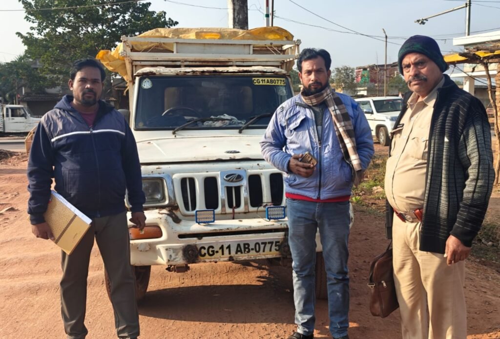 सक्ती-खरसिया बॉर्डर पर प्रशासन की कड़ी कार्रवाई — पलगढा घाट चेक पोस्ट में 28 क्विंटल अवैध धान जप्त .. Kshiti Technologies