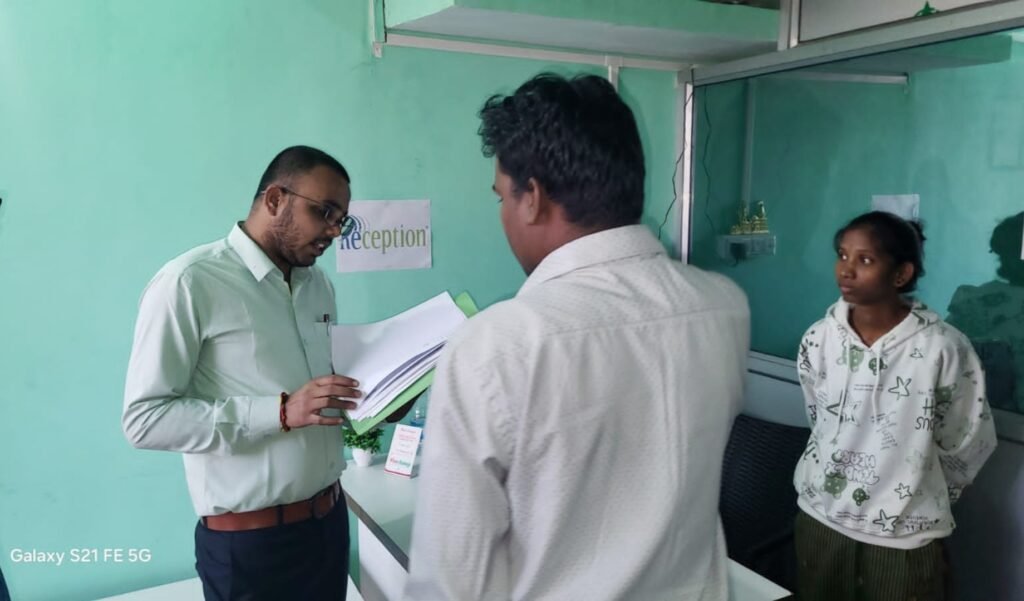 ओआईसी हेल्थ और नर्सिंग होम टीम द्वारा स्वास्थ्य मानकों के अनुपालन के लिए जिले के विभिन्न पैथोलॉजी केंद्रों का किया गया औचक निरीक्षण .. Kshiti Technologies